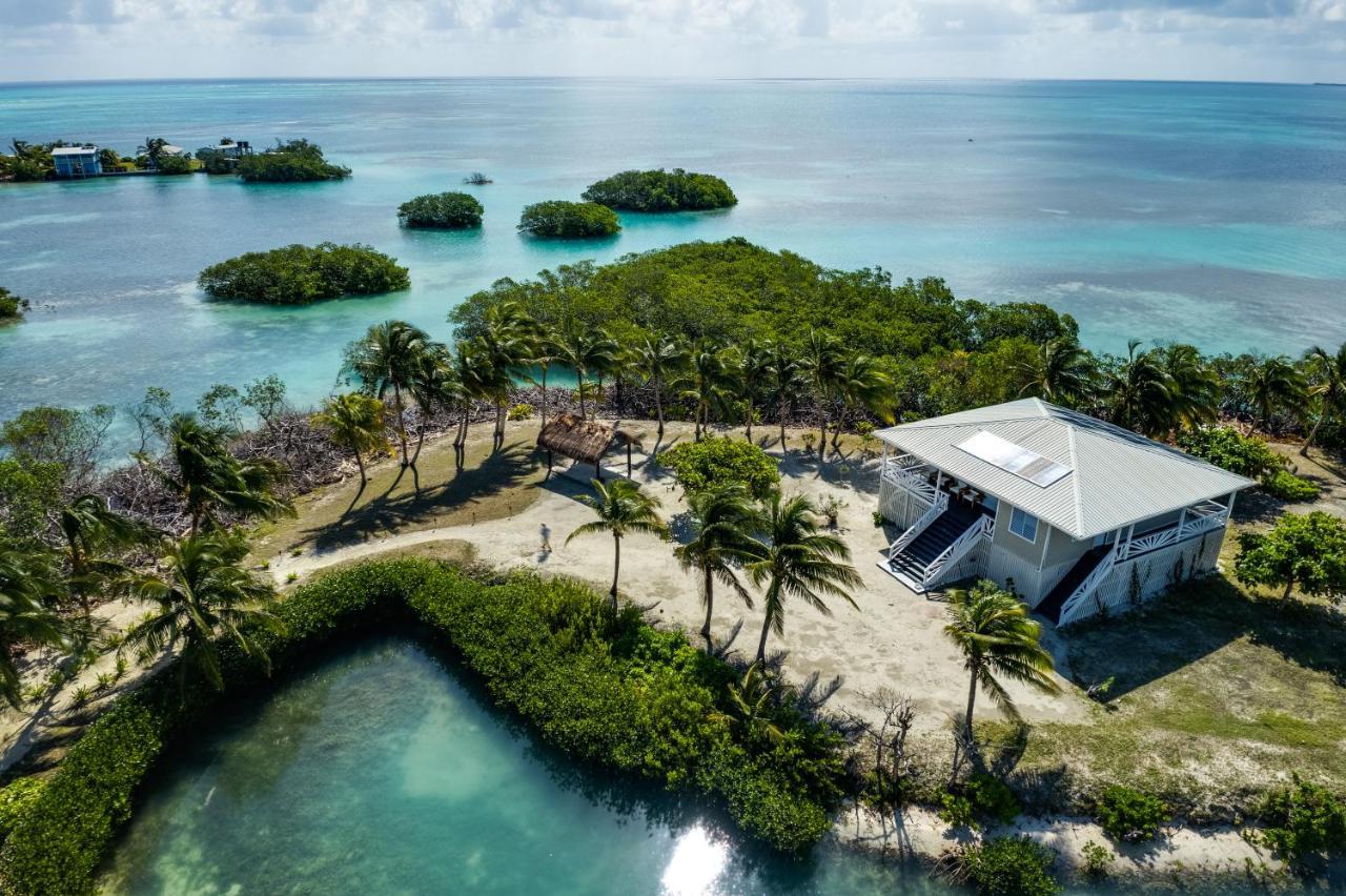 Shaka Caye All Inclusive Resort Belize City Exterior photo