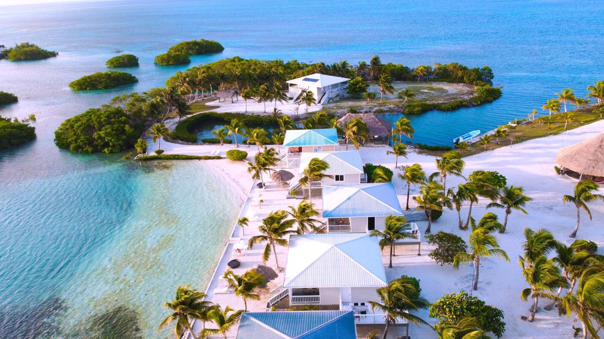 Shaka Caye All Inclusive Resort Belize City Exterior photo