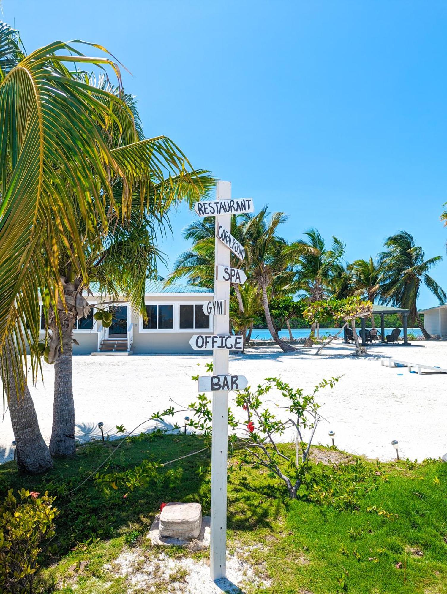 Shaka Caye All Inclusive Resort Belize City Exterior photo