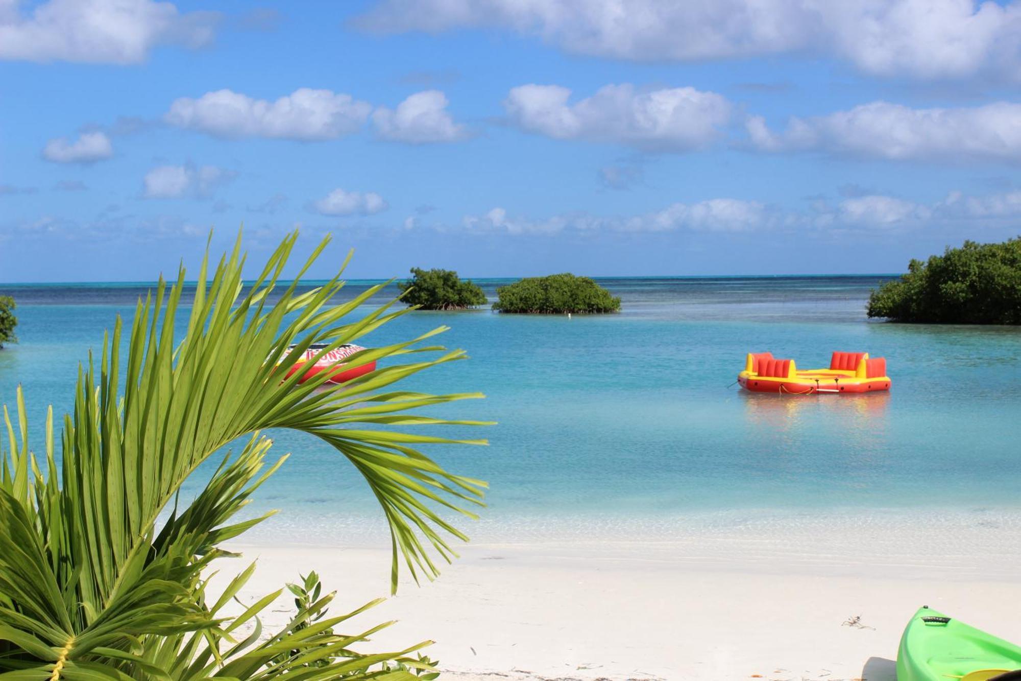 Shaka Caye All Inclusive Resort Belize City Exterior photo