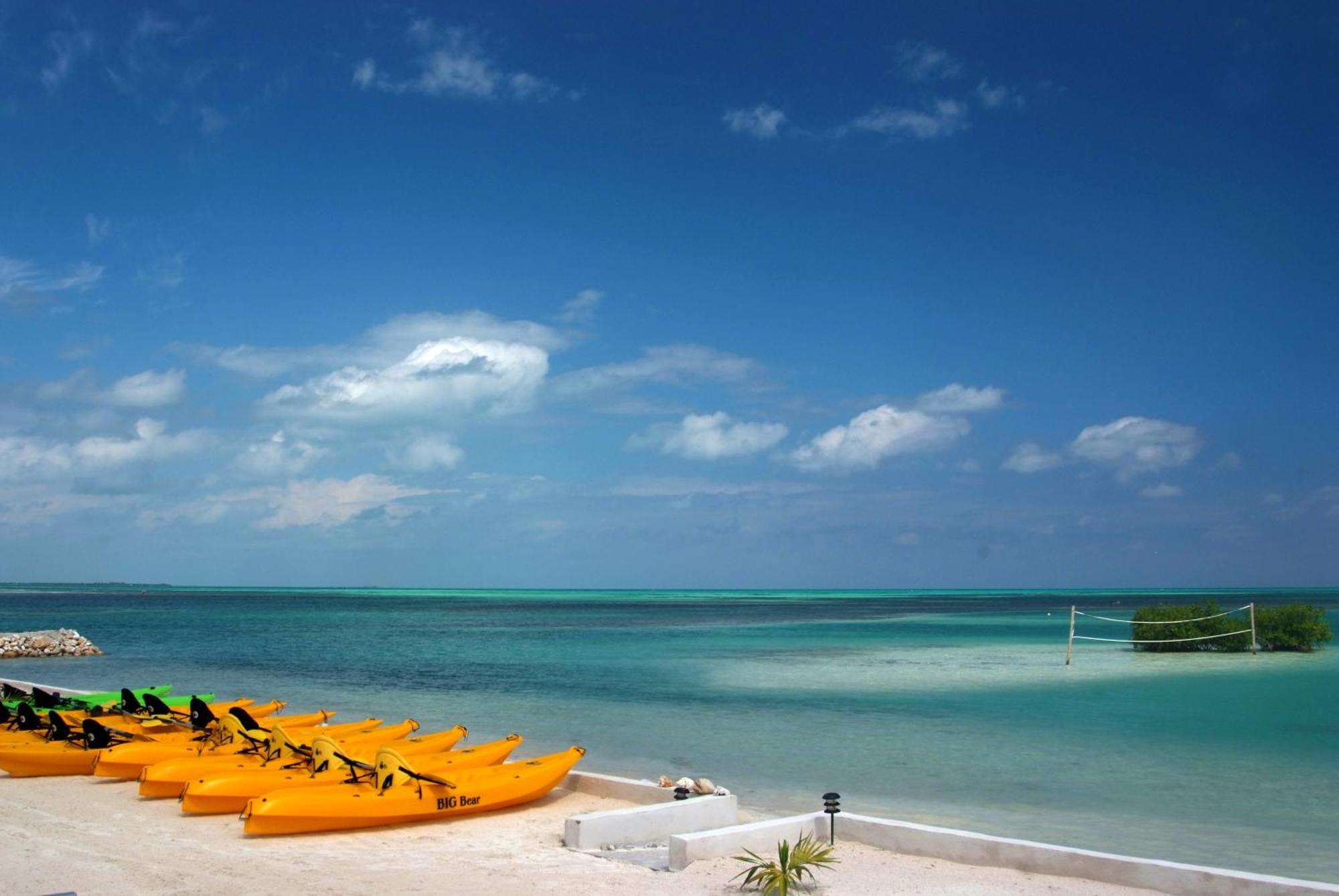 Shaka Caye All Inclusive Resort Belize City Exterior photo